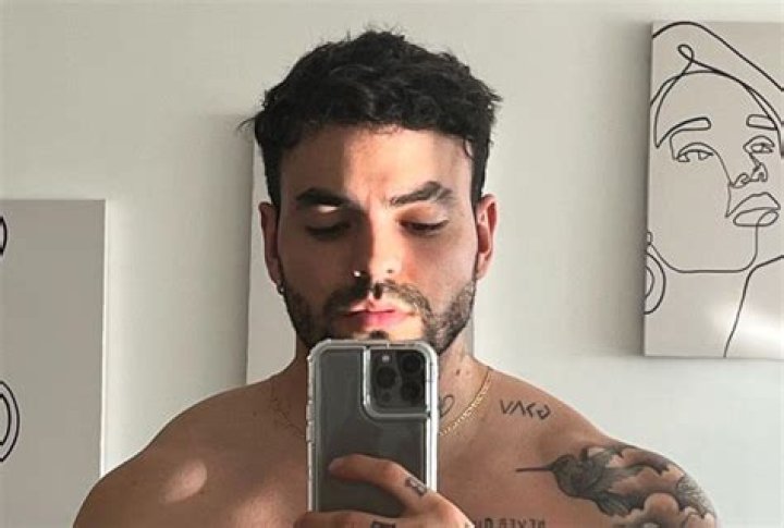 Adriano Zendejas Height, Weight, Net Worth, Age, Birthday, Wikipedia, Who, Nationality, Biography