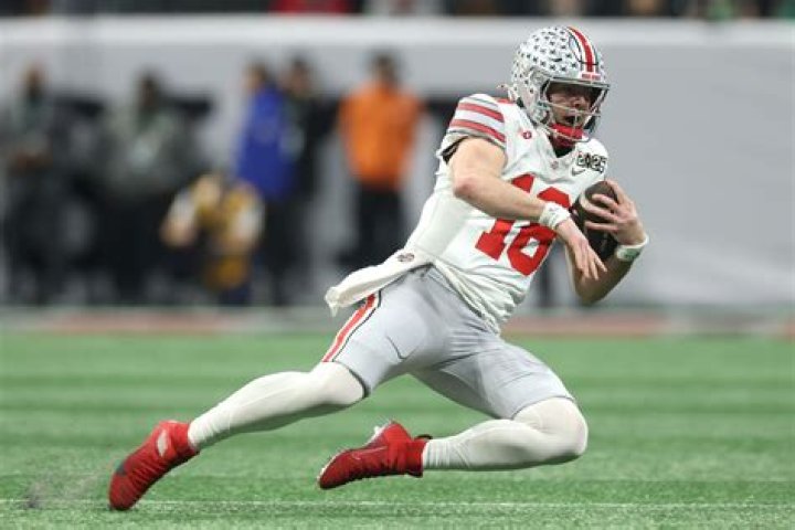 Chris Howard Height, Weight, Net Worth, Age, Birthday, Wikipedia, Who, Nationality, Biography