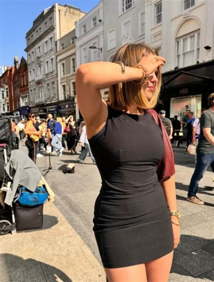 
Dita Sherlock Height, Weight, Net Worth, Age, Wiki, Who, Instagram, Biography 