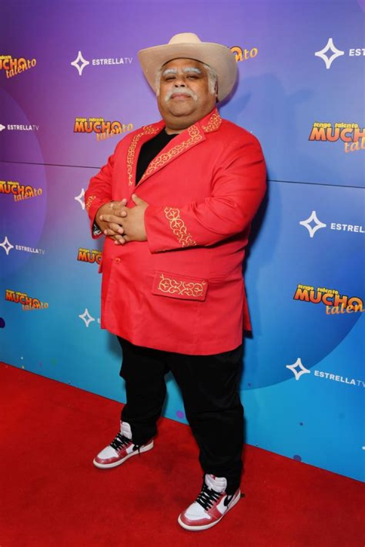 Don Cheto Height, Weight, Net Worth, Age, Birthday, Wikipedia, Who, Nationality, Biography