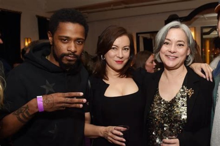 Jennifer Tilly Height, Weight, Net Worth, Age, Birthday, Wikipedia, Who, Instagram, Biography