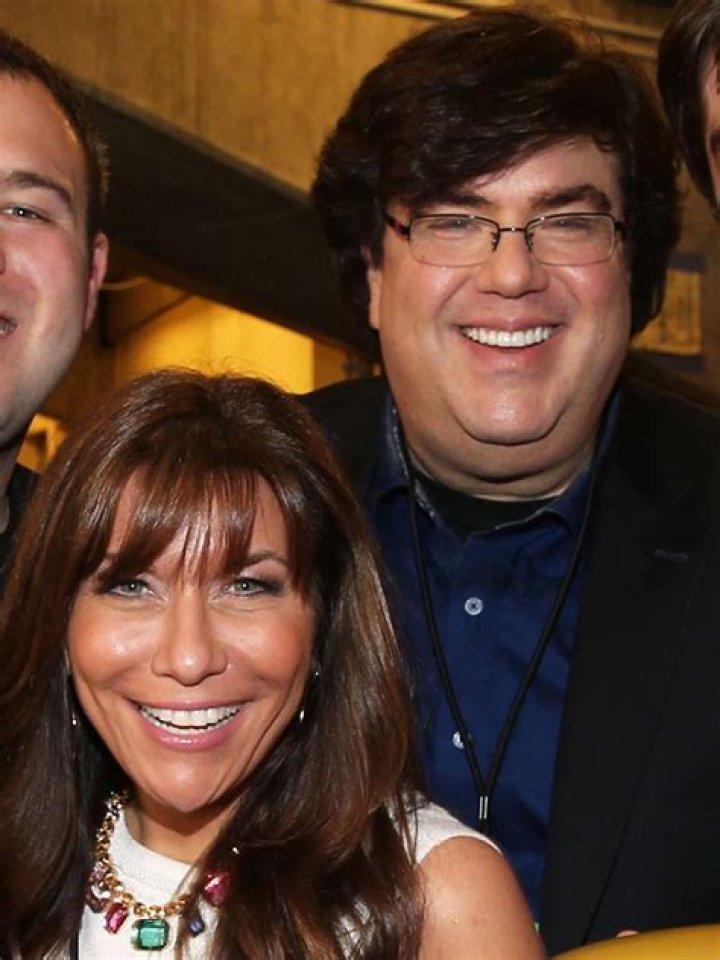 
Lisa Lillien Husband Dan Schneider And Family Life 