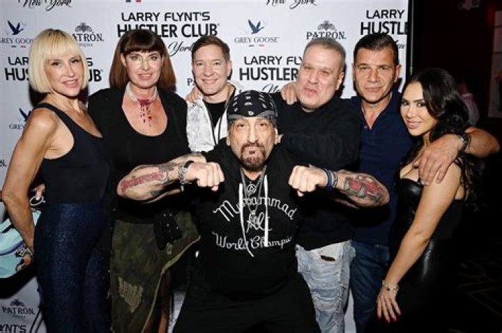 
Matt Bernstein Height, Weight, Net Worth, Age, Birthday, Wikipedia, Who, Nationality, Biography 