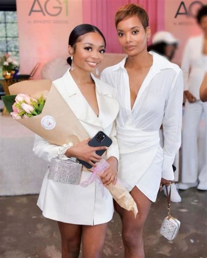 
Mia Faith Height, Weight, Net Worth, Age, Wiki, Who, Instagram, Biography 