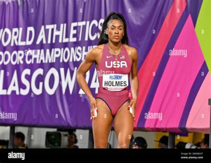 Michelle Garcia Holmes Height, Weight, Net Worth, Age, Wiki, Who, Instagram, Biography