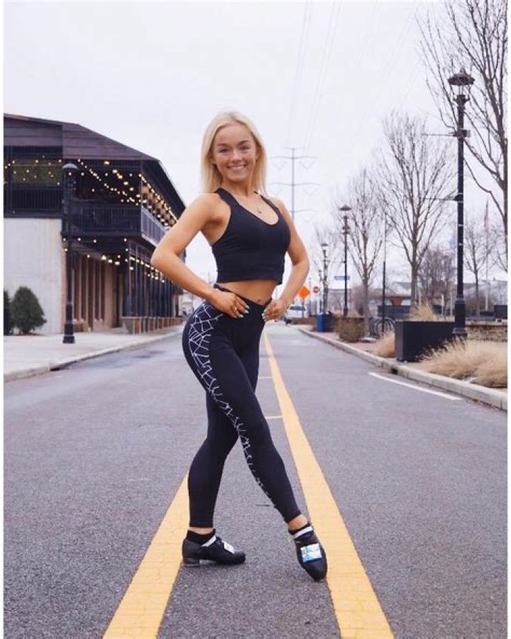 
Stephanie Apoloito Mclennan Height, Weight, Net Worth, Age, Birthday, Wikipedia, Who, Nationality, Biography 